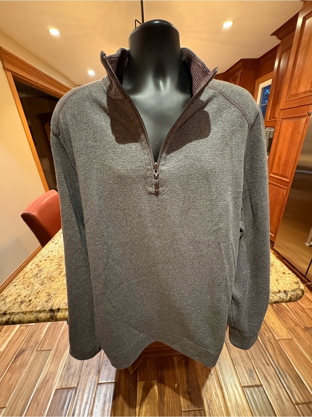 Tommy Bahama Men's‎ reversible quarter zip pullover. Sharp grey/burgundy w/logo.